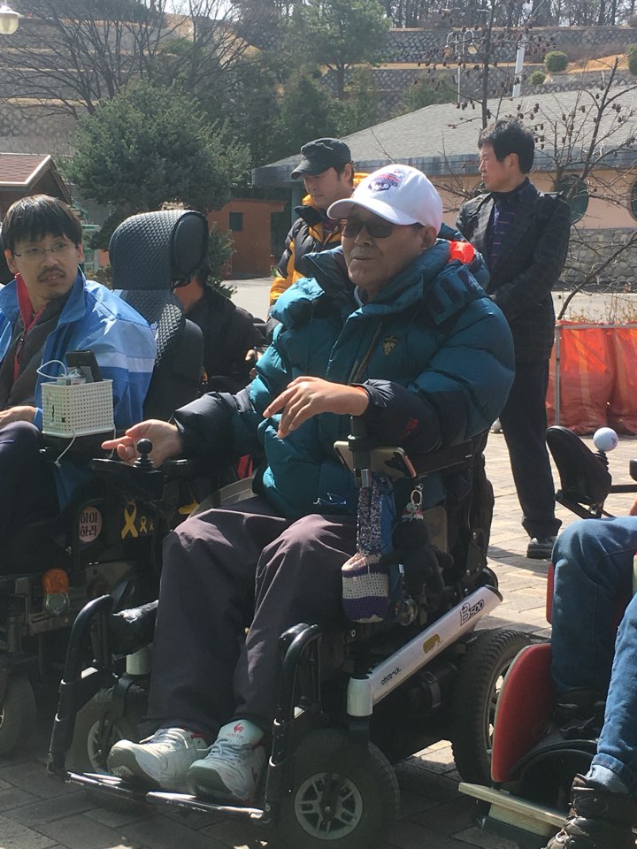 이인석열사 묘소참배 및 추모제 7.jpg