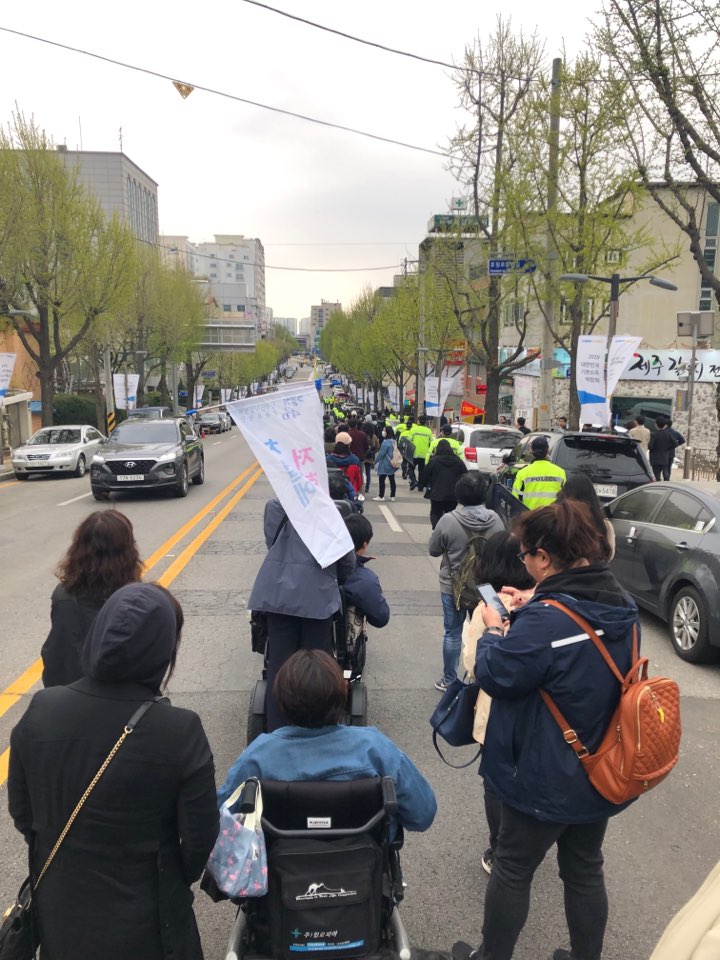 0418-3.jpg
