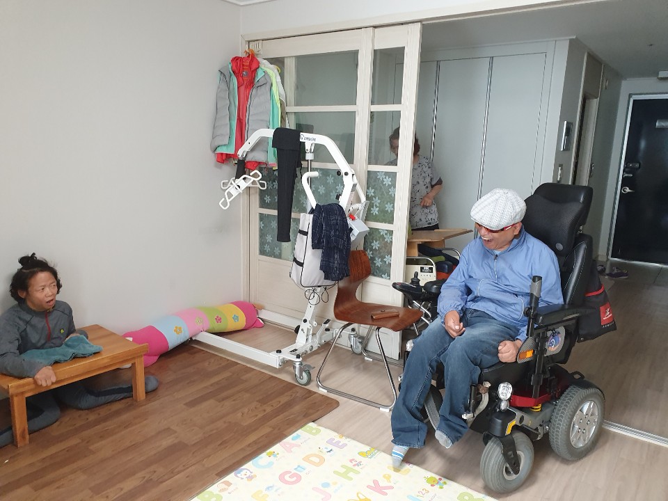 KakaoTalk_20190508_이주정-한규선2.jpg