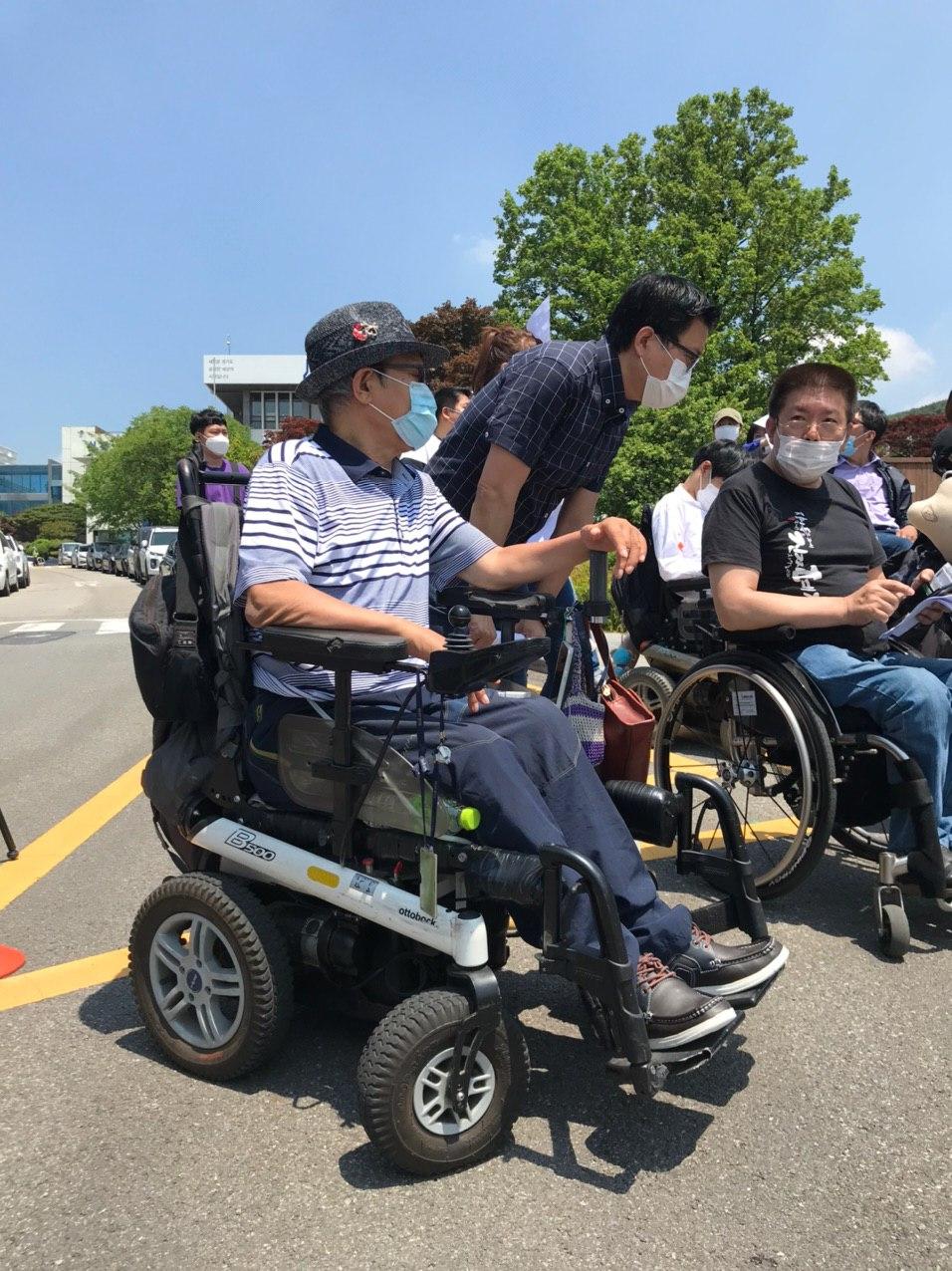0529-3 경기도청.jpg